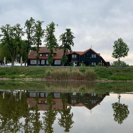 Tuendernsche Warte Hotel ฮาเมลน์ ภายนอก รูปภาพ